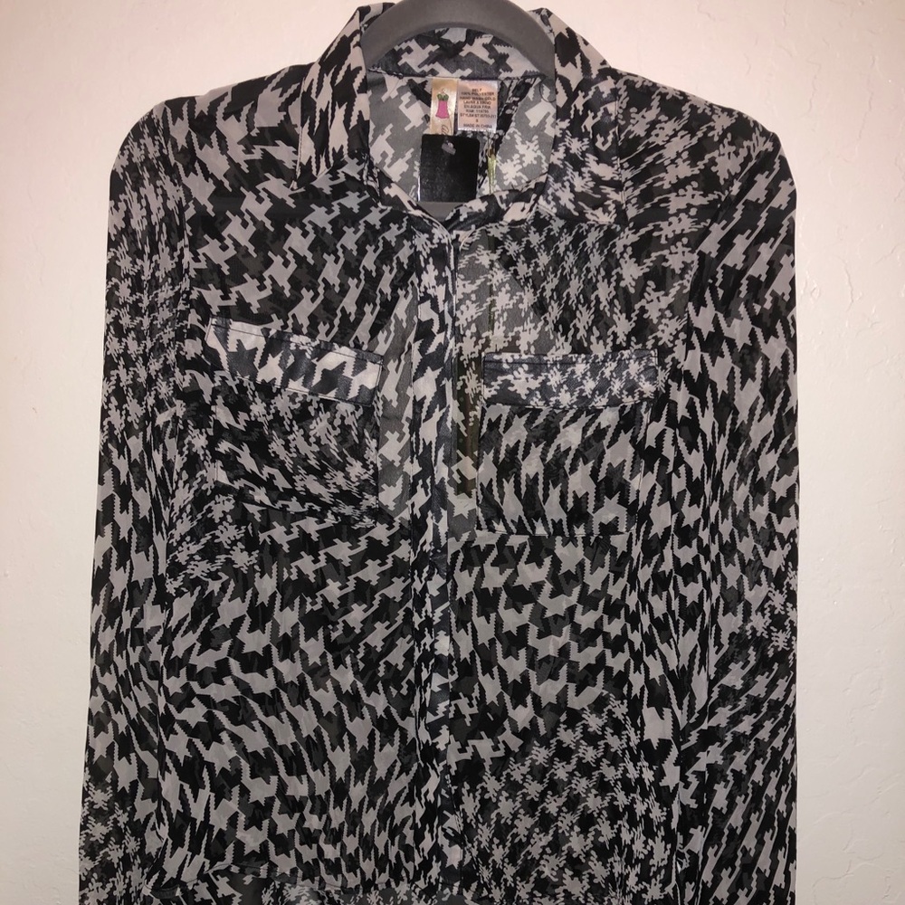 Black/White Chiffon Button Down Shirt